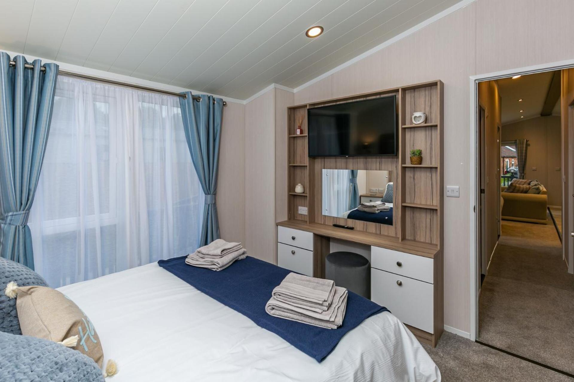 Holidays With Tlc At Cherry Lea Park Lodge *