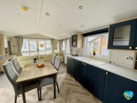 Holidays With Tlc At Cherry Lea Park Lodge